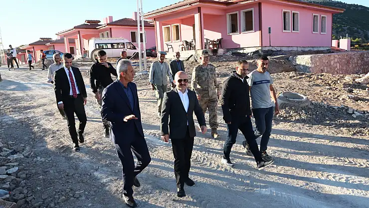 Vali Varol Olgunlar Köyü Kırsal Konutlarında incelemelerde bulundu