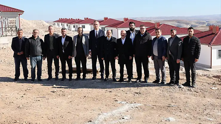 Vali Varol, Taşkuyu Köyünde köy evlerini inceledi