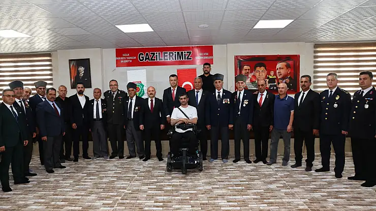 Vali Varol ve İl Protokolü Gazilerle bir araya geldi
