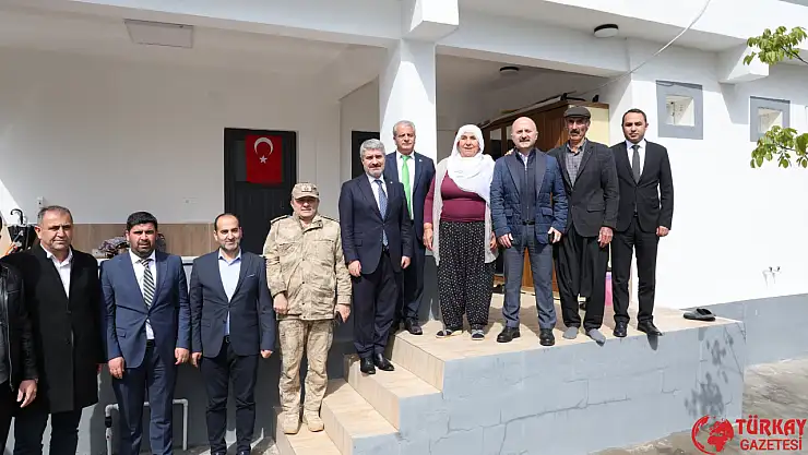 Vali Varol: 'Yerinde dönüşüm projesi kapsamında yepyeni bir Suvarlı inşa ettik'