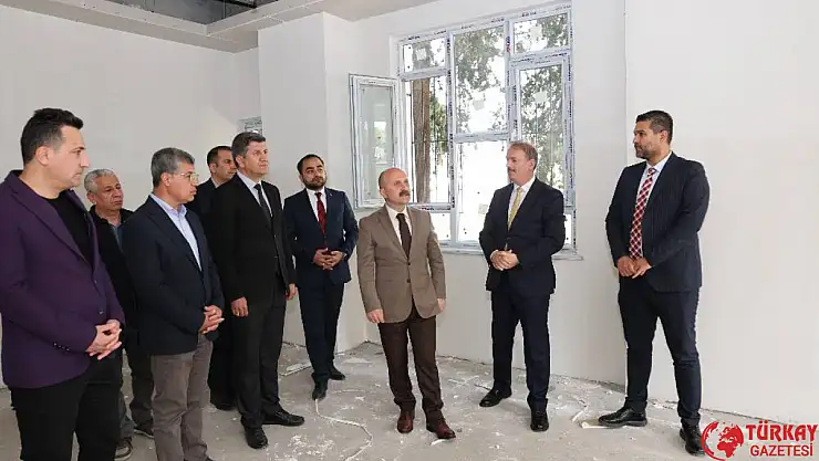 Vali Varol, Yunus Emre İlkokulunda incelemelerde bulundu
