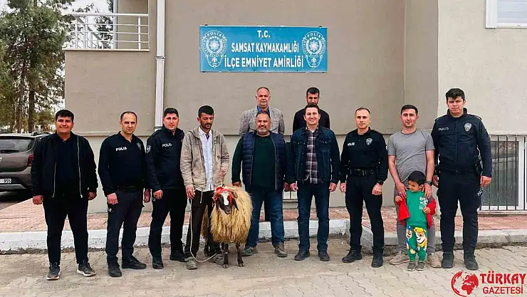 Vatandaş, polis için koç kesti