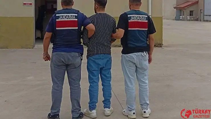 Yağma suçundan kesinleşmiş 10 yıl cezayla aranan şahıs yakalandı