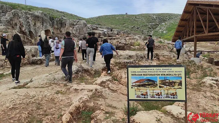 YKS'ye gireceklere moral gezisi