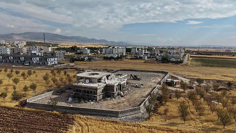 Adıyaman'da tarihî miras ayağa kaldırılıyor, kamu binaları yenileniyor