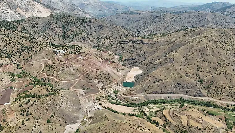 ADIYAMAN İLİ KAHTA İLÇESİ BELÖREN KÖYÜ GELİR GETİRİCİ TÜR AĞAÇLANDIRMA PROJESİ MAKİNALI ARAZİ HAZIRLIĞI HİZMET ALIMI İŞİ