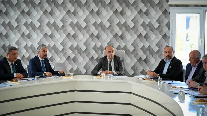 Adıyaman Üniversitesinde Badem Eylem Planı Çalışma ve İstişare Toplantısı düzenlendi