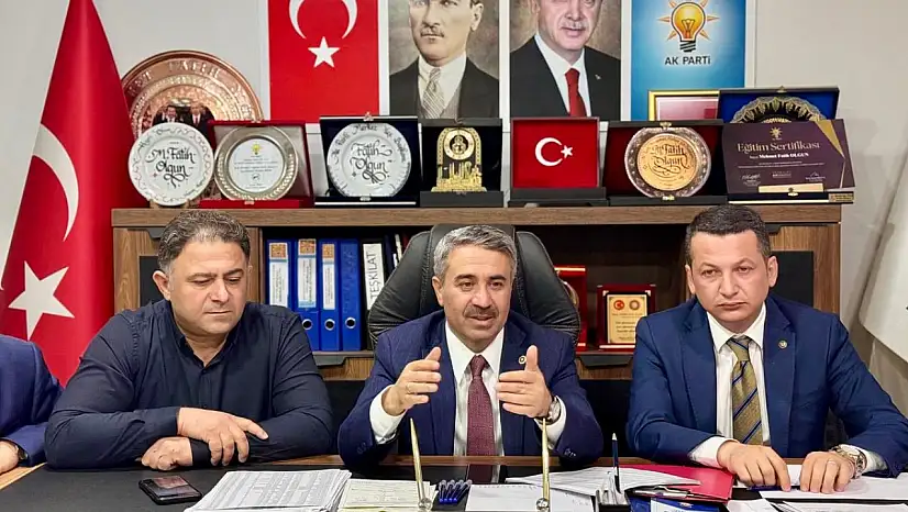 AK Parti'de üye kayıt ve sandık çalışmaları değerlendirildi