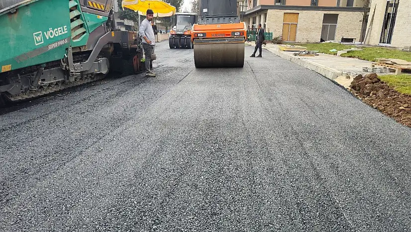 Barbaros Hayrettin ve Siteler Mahallelerinde asfalt çalışmaları sürüyor