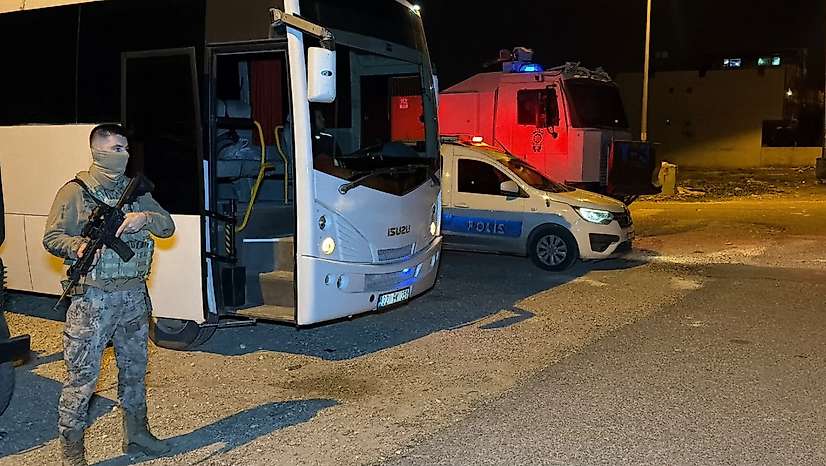 Adıyaman'da Çatışma Sonrası Mahallede Alarm! Güvenlik Önlemleri Sürüyor