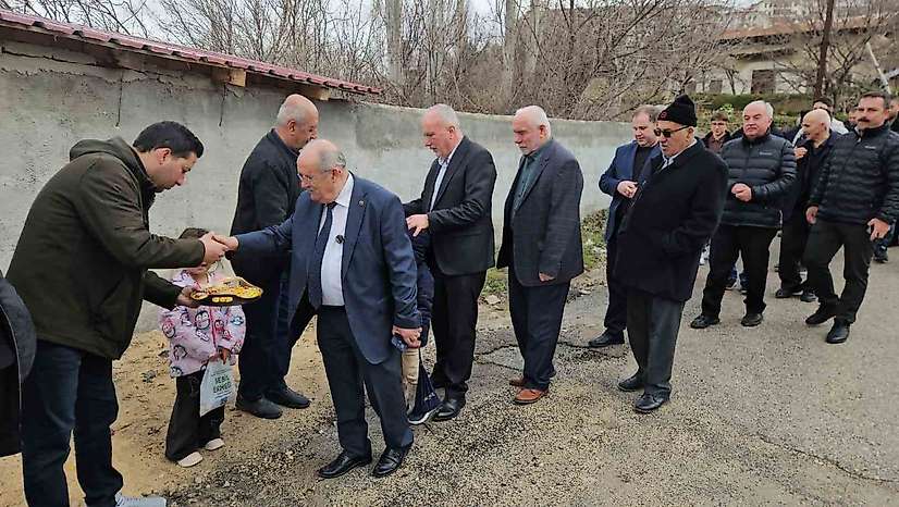 Darende'de yarım asırlık bayramlaşma geleneği