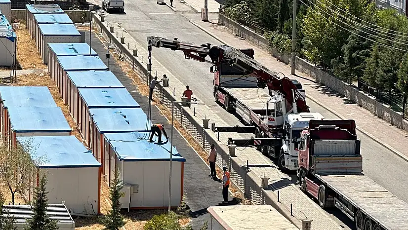 Haber sonrası konteynerler alınmaya başlandı
