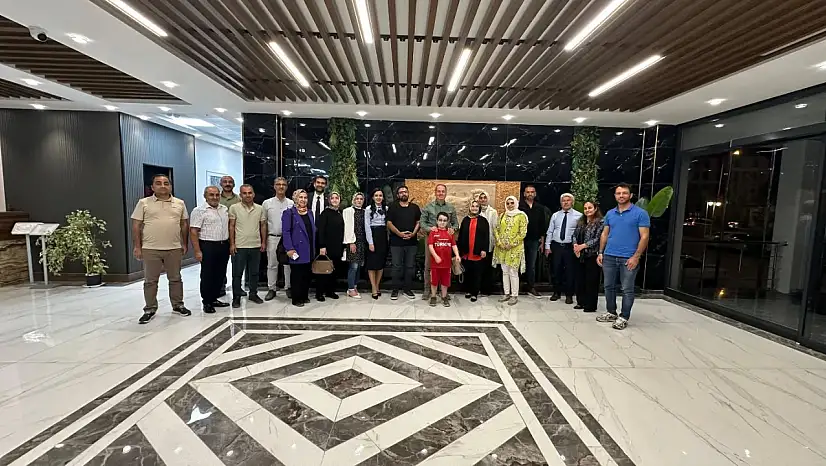 İl Müdürü Tosun, Maarif Sohbetleri programında eğitimcilerle bir araya geldi