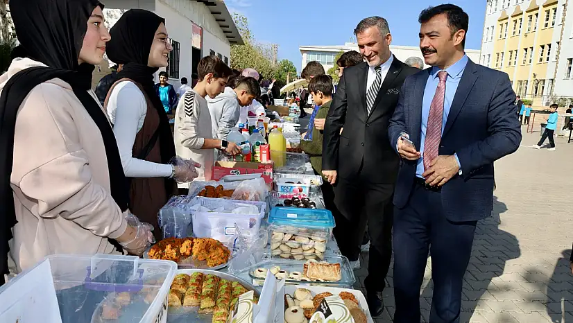 Kahta'da öğrencilerden Filistin'e destek kermesi