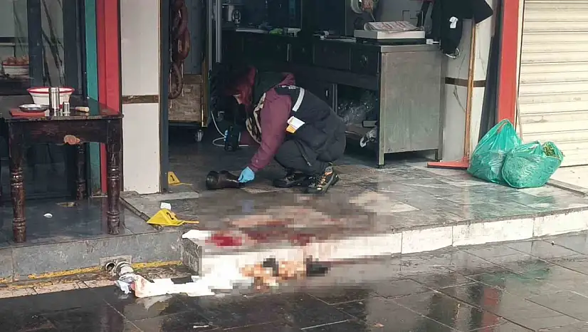 Kasap dükkanına silahlı saldırı: 2 yaralı