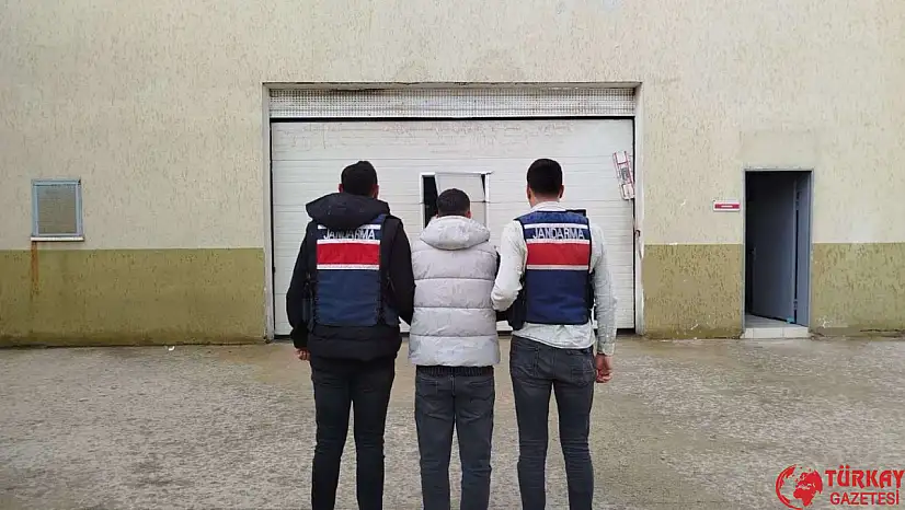 Kesinleşmiş 12 yıl cezayla aranan uyuşturucu taciri yakalandı