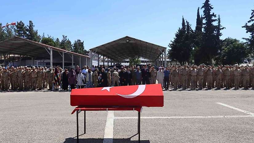 Kilis'te kalp krizi sonucu hayatını kaybeden uzman çavuş için tören düzenlendi