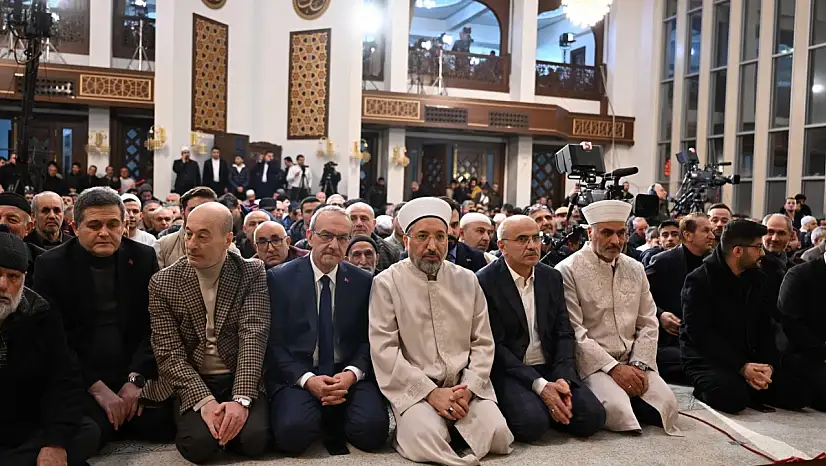 Malatya'da Miraç Kandili dualarla idrak edildi