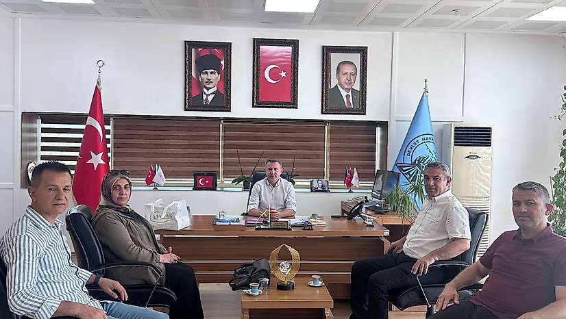 Muhtarlar Federasyonundan Havalimanı Müdürü Yıldız'a ziyaret