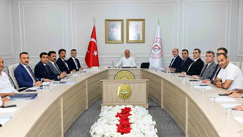 Orta hasarlı yapılar için değerlendirme toplantısı yapıldı