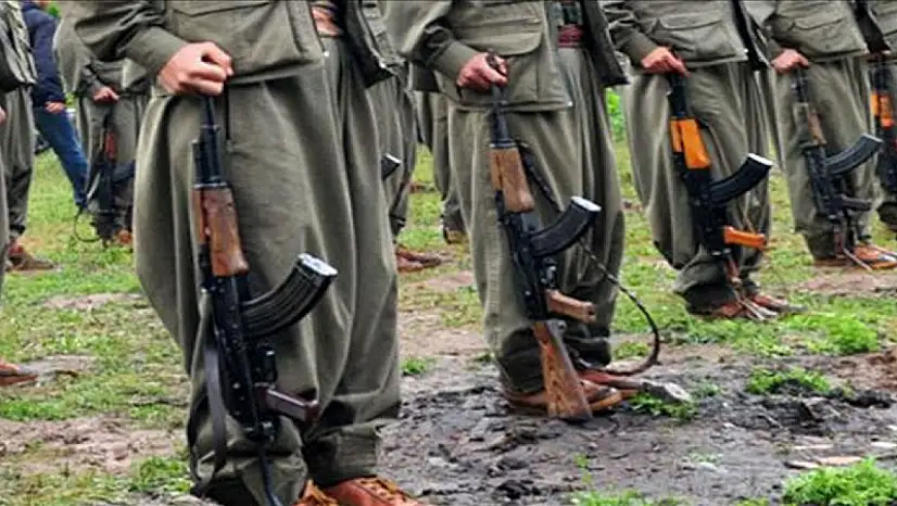 PKK kendini feshetti