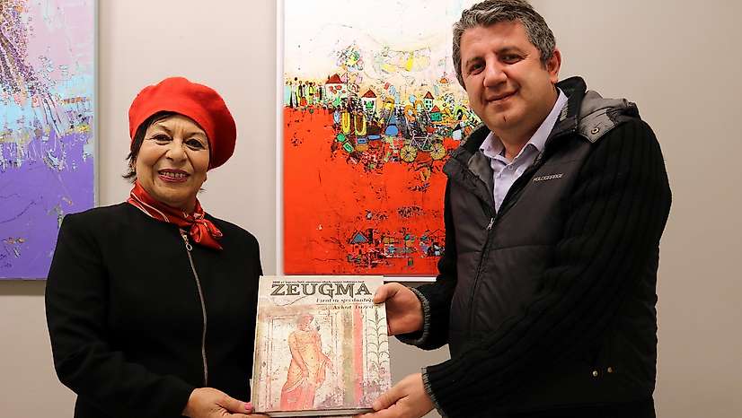 Ressam Hatice Aydoğan Sanko Sanat Galerisi'nde Sergi Açtı