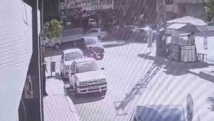 Şanlıurfa'da otomobilin çarptığı çocuk öldü