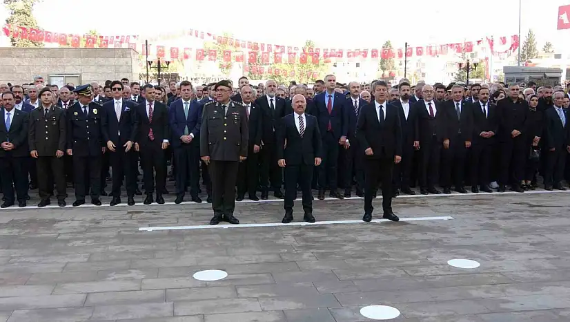 Şanlıurfa ve Adıyaman'da 10 Kasım Atatürk'ü Anma Günü etkinliği