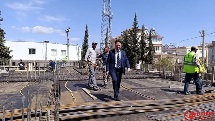 Torun okul inşaat alanlarında incelemelerde bulundu