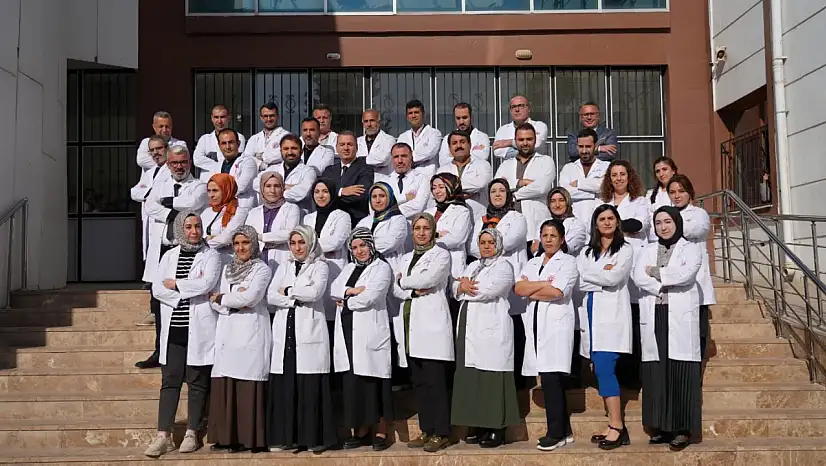 Tosun, Hasan Taşar Ortaokulunda düzenlenen öğretmenler günü etkinliğine katıldı