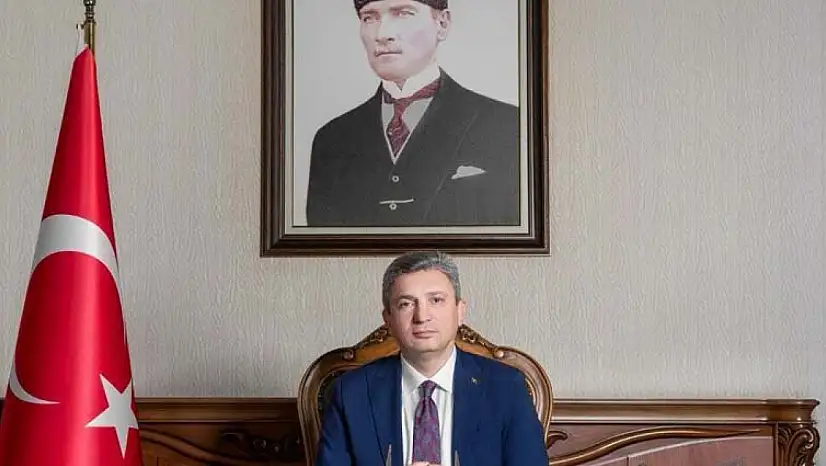 Vali Şahin: Basın çalışanlarının Çalışan Gazeteciler Günü'nü kutluyor, sağlık, huzur ve başarılar diliyorum