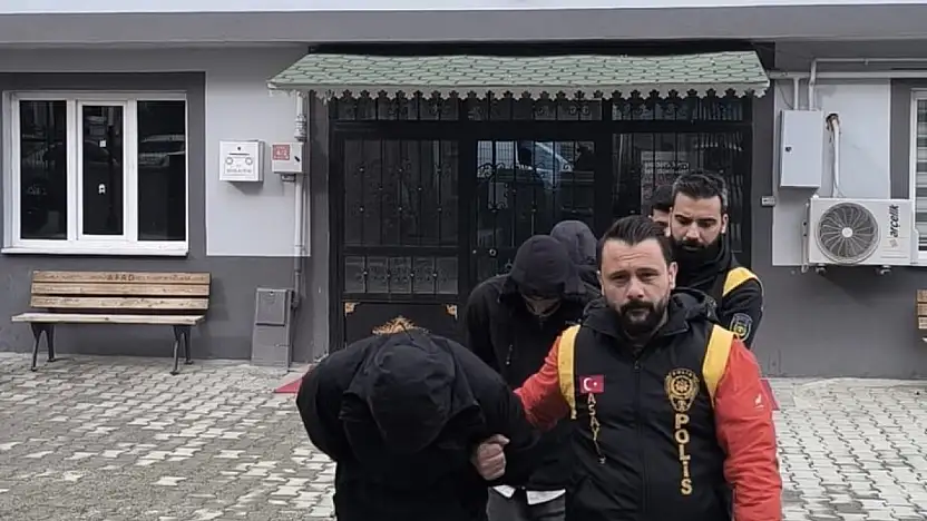 15 Yaşındaki Çocuğun Gasp Edildiği Olayda 4 Şüpheli TutuklandI