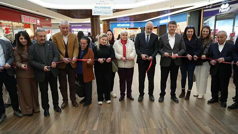 ADIMEK'in yıl sonu sergisi açıldı