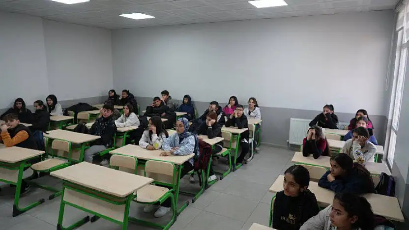 Adıyaman Belediyesi'nden gençlerin geleceğine ücretsiz LGS desteği