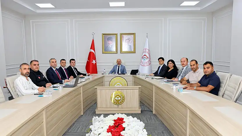 Adıyaman'da Vali yardımcıları değerlendirme toplantısı gerçekleştirildi