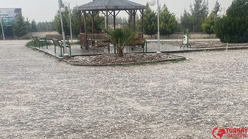 Adıyaman'da dolu yağışı etkili oldu