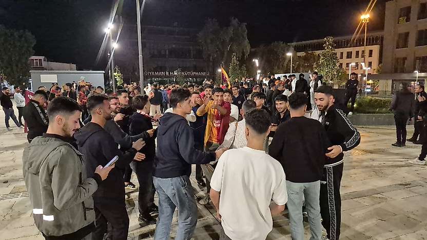 Adıyaman'da Galatasaray'ın Derbi Zaferi Coşkuyla Kutlandı