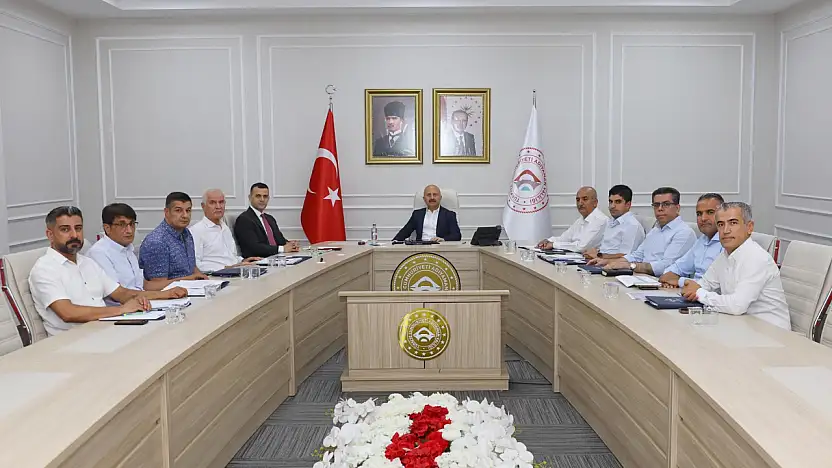 Adıyaman'da Kırsal kesime yönelik alt ve üstyapı hizmetleri değerlendirildi