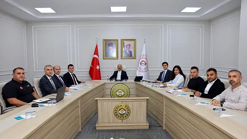 Adıyaman'da Vali Yardımcıları değerlendirme toplantısı gerçekleştirildi