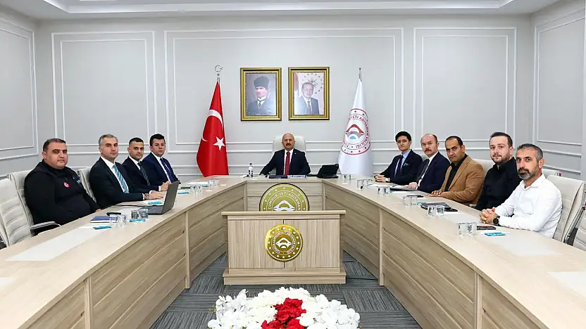 Adıyaman'da Vali yardımcıları değerlendirme toplantısı yapıldı