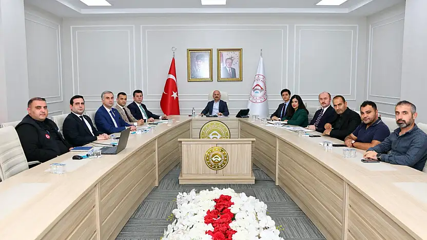 Adıyaman'da vali yardımcıları toplantısı gerçekleştirildi