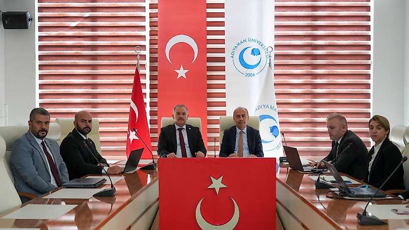 Adıyaman ve Harran Üniversiteleri arasında iş birliği görüşmesi gerçekleştirildi