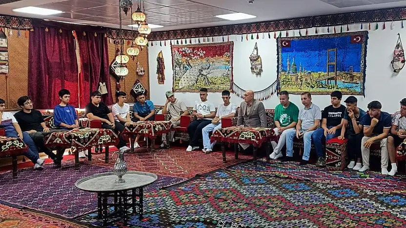 Adıyamanlı gençler yaz kamplarına uğurlandı