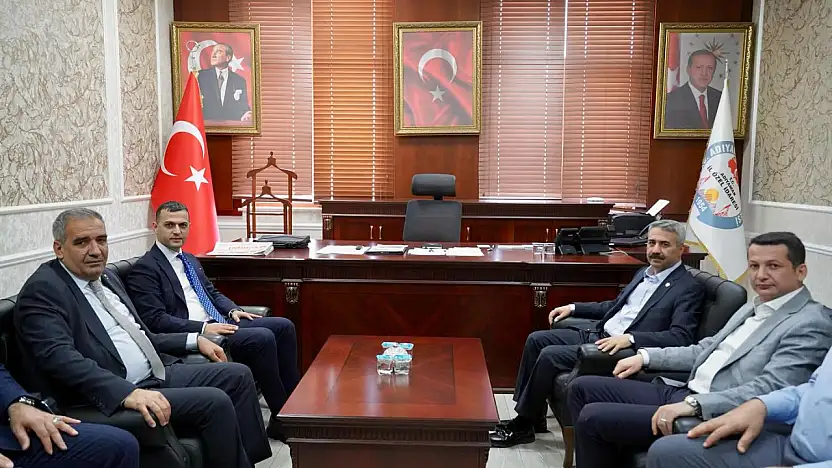 AK Parti heyetinden İl Özel İdaresi Genel Sekreteri Göktaş'a ziyaret