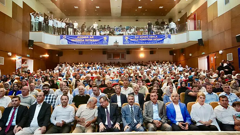 Alkayış: 'En zor zamanda davasına bağlı kalan Malatya teşkilatımıza teşekkür ediyorum'