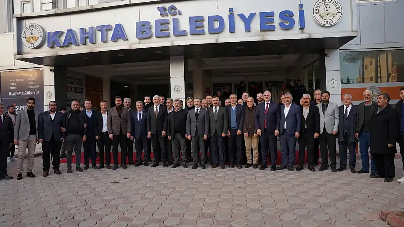 Bakan Yardımcısı Aydın, Belediye Başkanı Hallaç ile bir araya geldi
