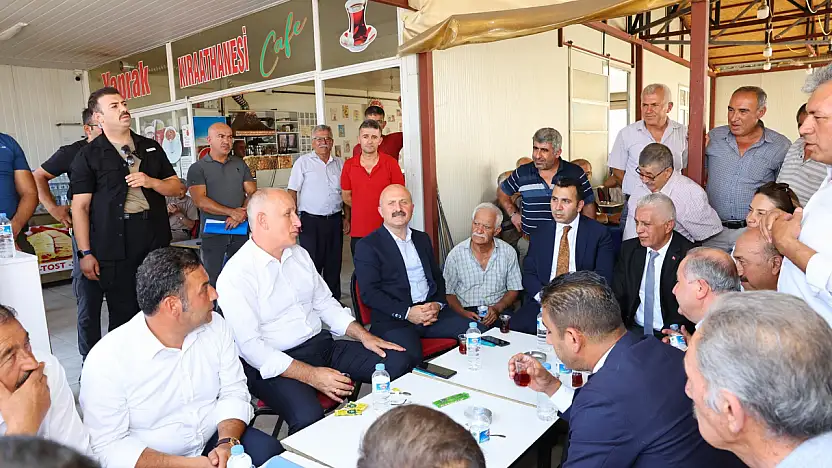 Bakan Yardımcısı Bulut Gölbaşı'nda vatandaşlarla çay için sohbet etti