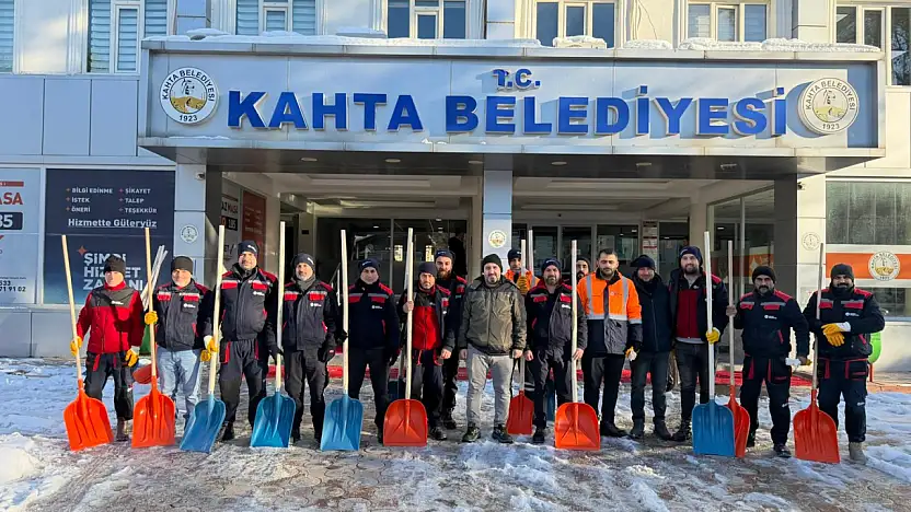 Başkan Hallaç: Karla mücadelede 7/24 sahadayız