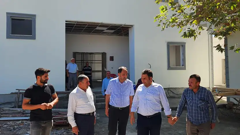 Başkan Yıldırım Örenli Camisinde incelemelerde bulundu