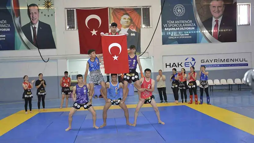 Besni'de 19 Mayıs coşkusu